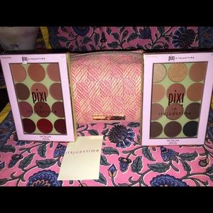 ItsJudyTime makeup bundle NWT with toiletry bag